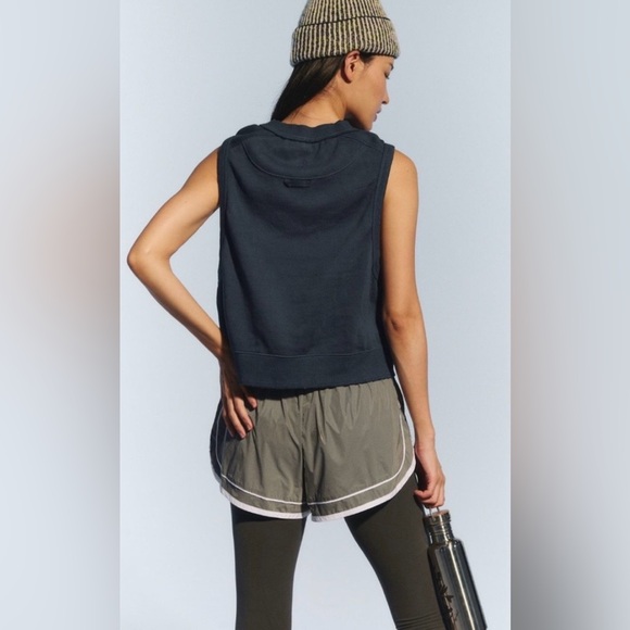 🆕 Free People Navy Sleeveless sweatshirt size medium - Picture 3 of 13